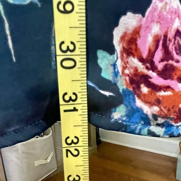 Everly Black Floral Sheath Dress with Bell Sleeves, Great for any season. Size S - Picture 8 of 11